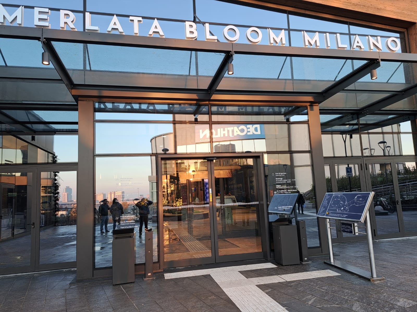 MERLATA BLOOM, the grand mall open in Milan